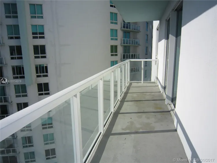 Quantum on the Bay #3411 image #12