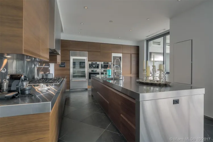 Apogee #502 image #12