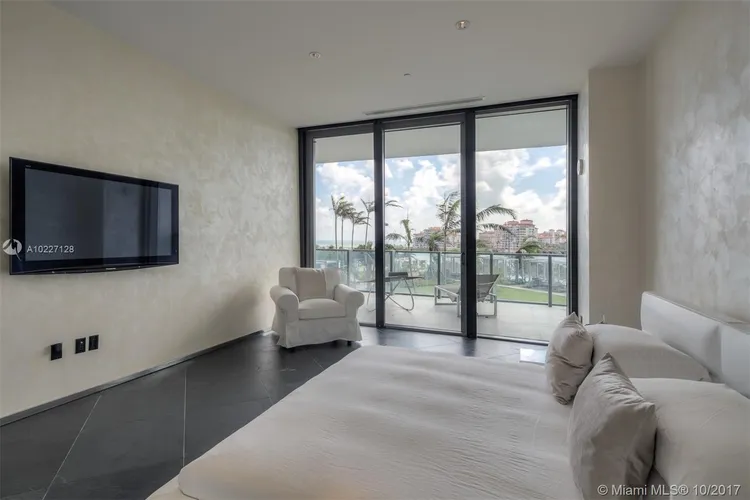 Apogee #502 image #24