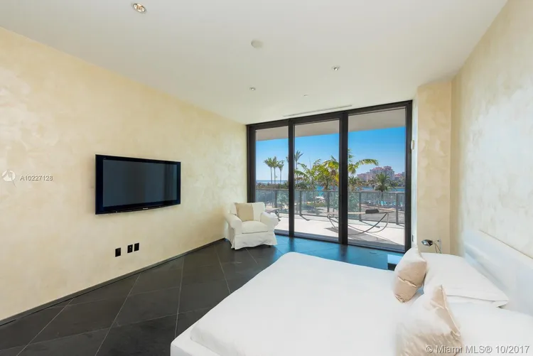 Apogee #502 image #25