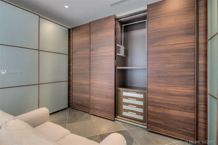 Apogee #502 image #31