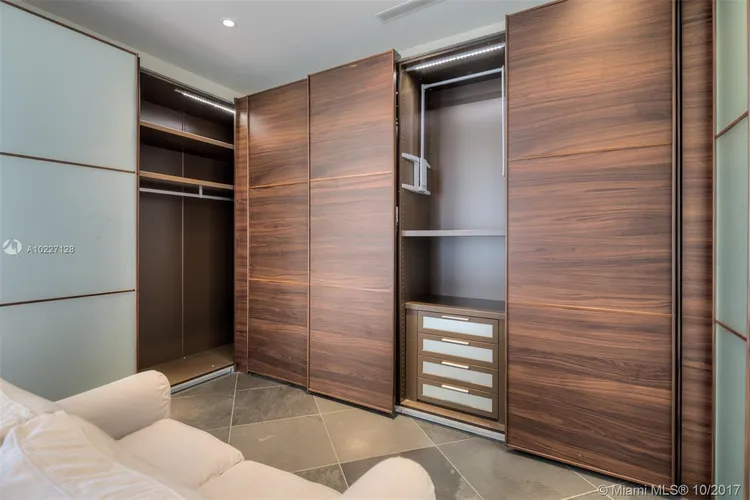 Apogee #502 image #32