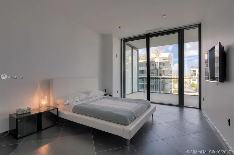 Apogee #502 image #52