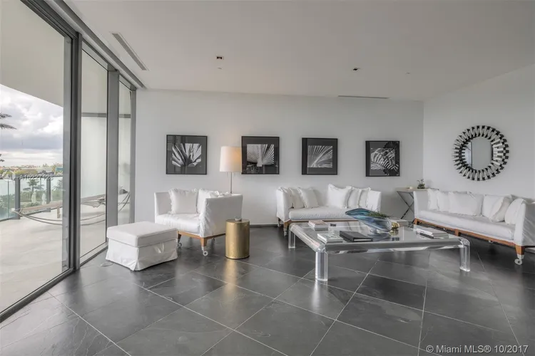 Apogee #502 image #9