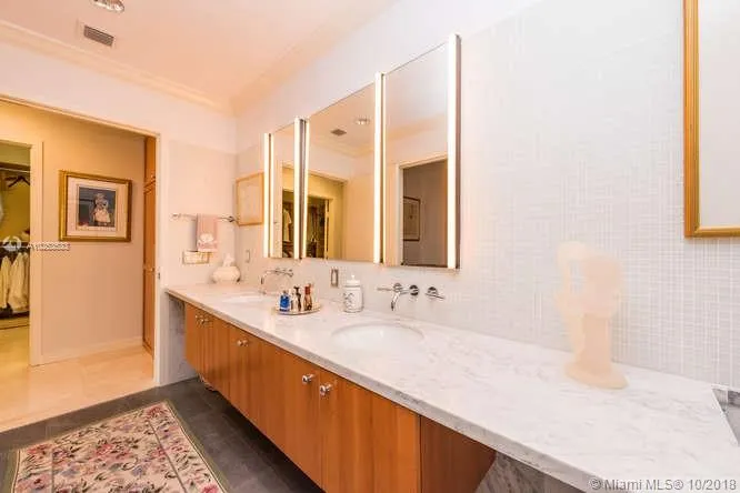 Gorlin at Aqua #103 image #19