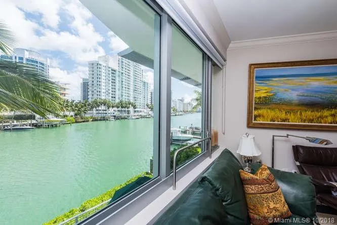 Gorlin at Aqua #103 image #23