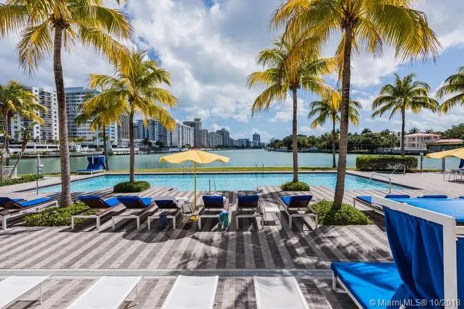 Gorlin at Aqua #103 image #31