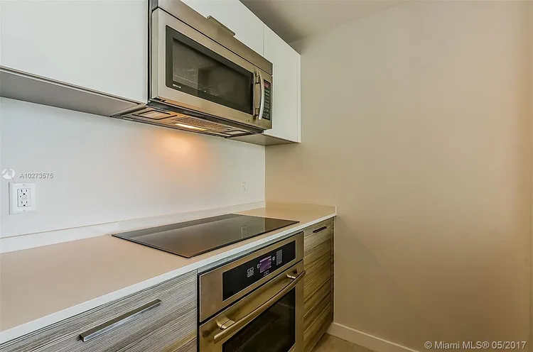 Brickell House #3100 image #10