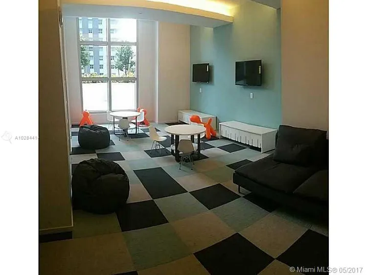 1100 Millecento #2709 image #9