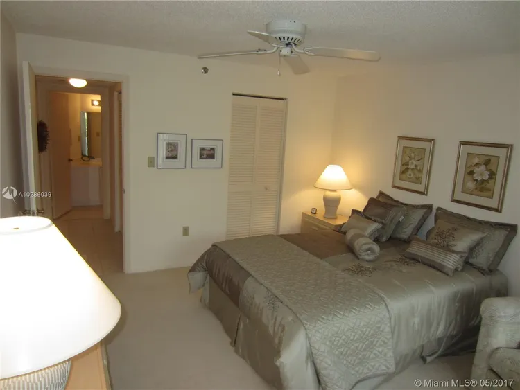 Le Frontenac #501 image #11