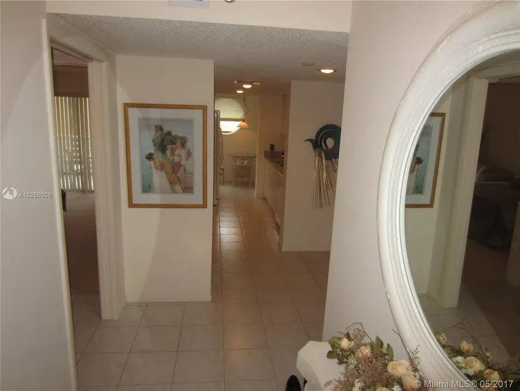 Le Frontenac #501 image #14