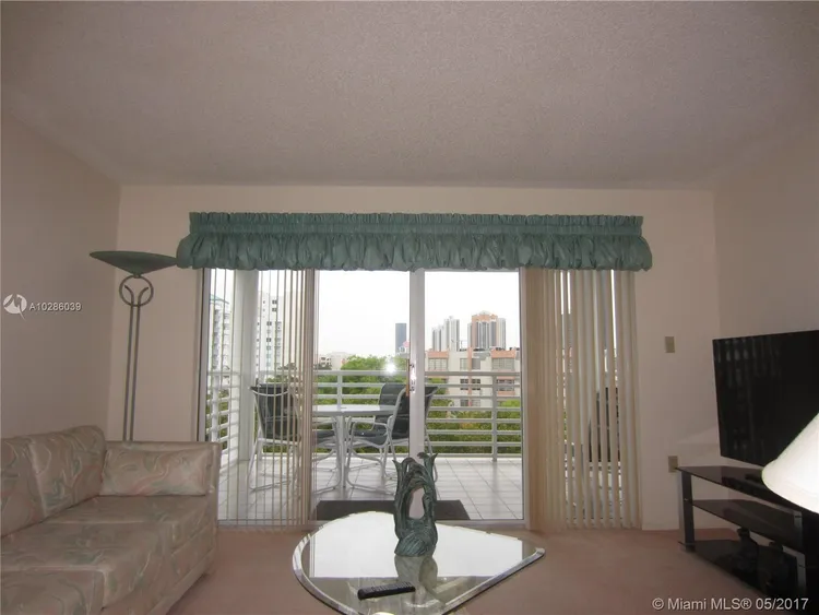 Le Frontenac #501 image #23