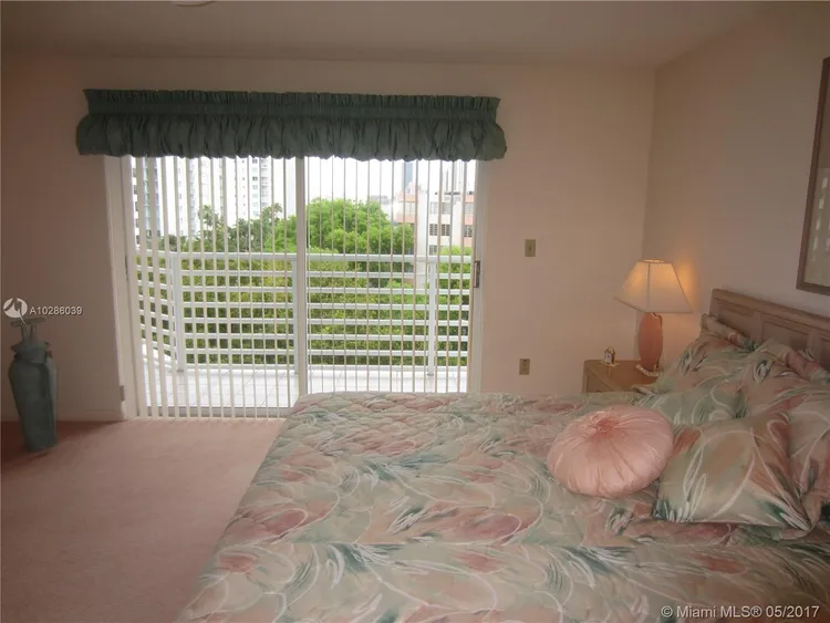 Le Frontenac #501 image #26