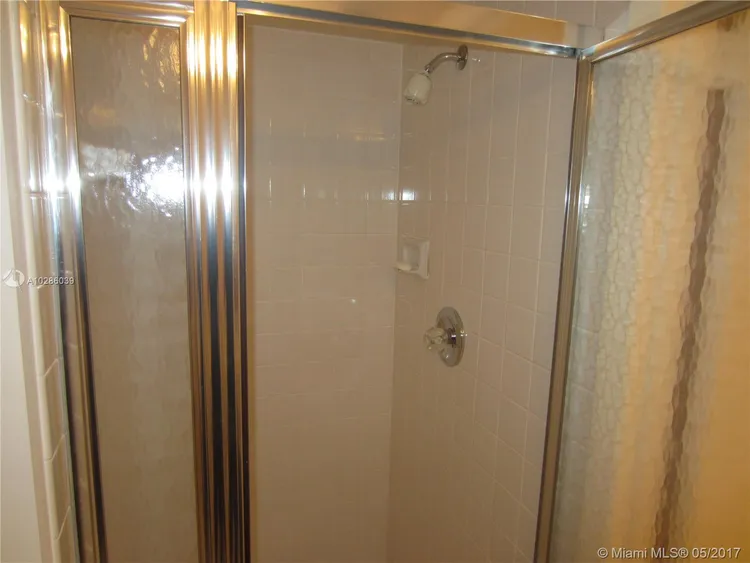 Le Frontenac #501 image #29