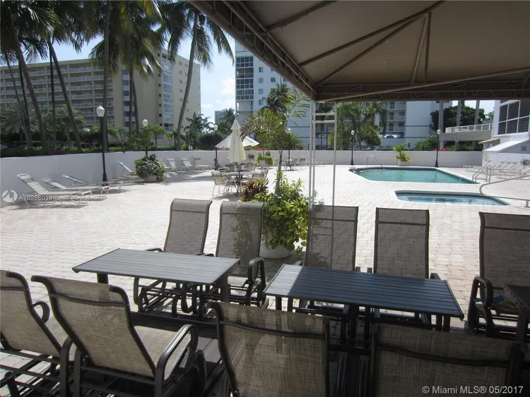 Le Frontenac #501 image #61