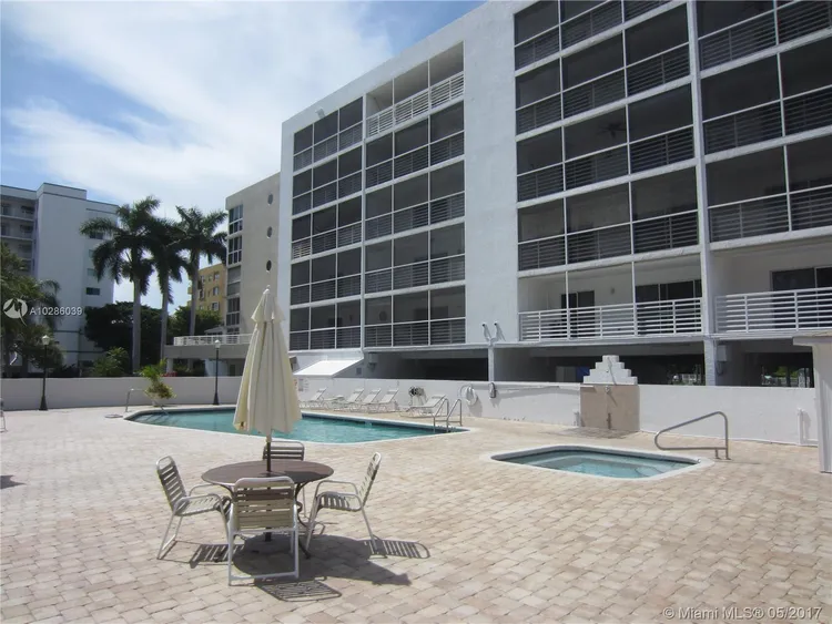 Le Frontenac #501 image #62