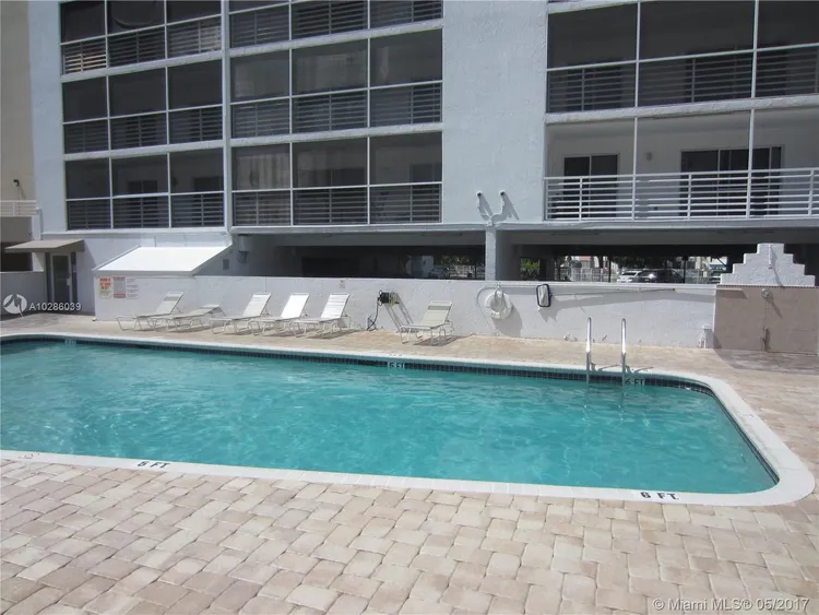 Le Frontenac #501 image #64