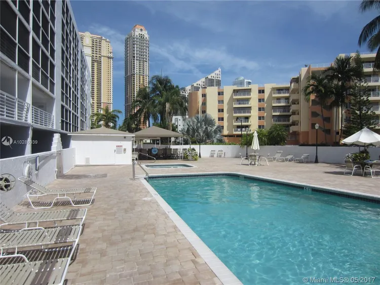 Le Frontenac #501 image #7