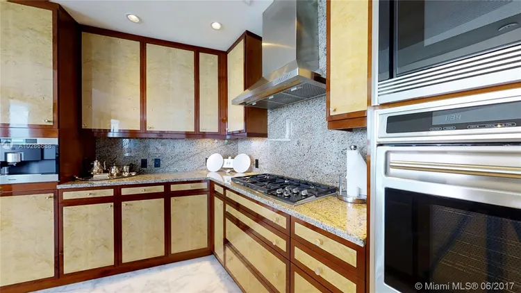 One Bal Harbour #1401 image #18