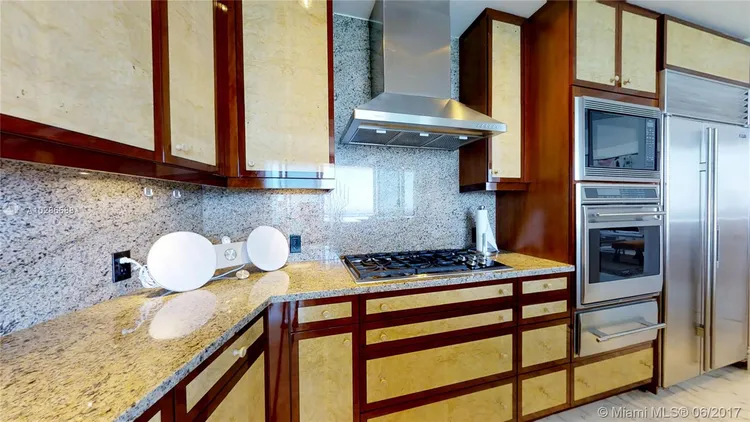 One Bal Harbour #1401 image #19