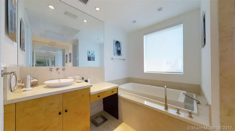 One Bal Harbour #1401 image #27