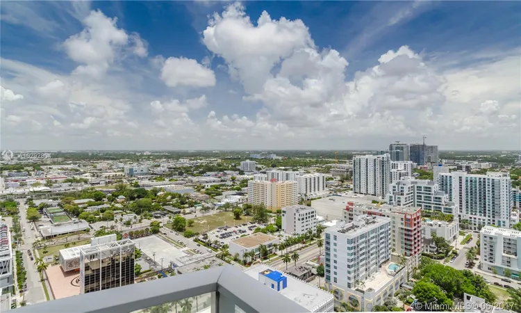 Paramount Bay #2902 image #32