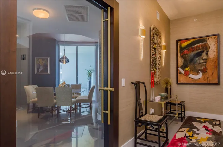 Paramount Bay #2902 image #35