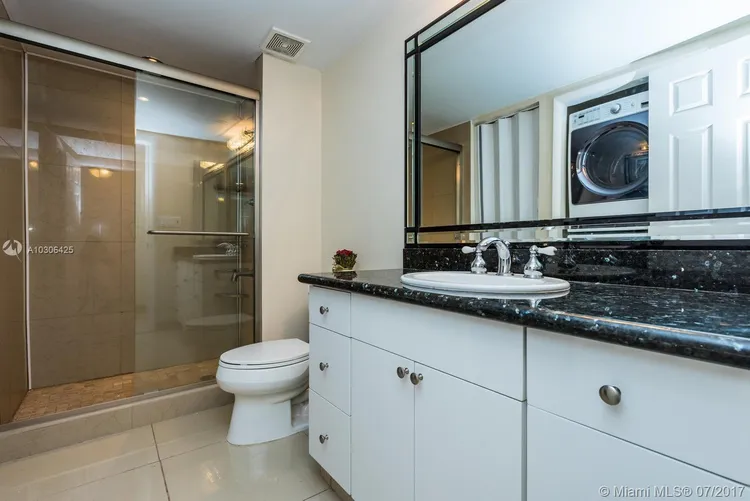 Turnberry Towers #TSF image #21