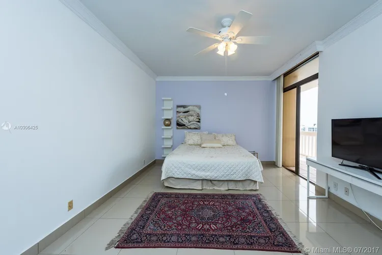 Turnberry Towers #TSF image #25