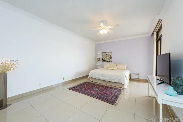 Turnberry Towers #TSF image #27