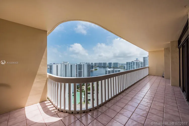 Turnberry Towers #TSF image #36