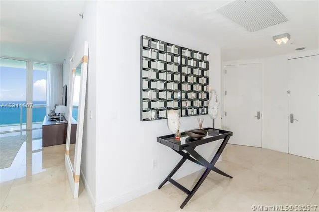 Trump Tower 1 #2807 image #20