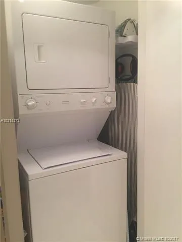 La Perla #3301 image #34