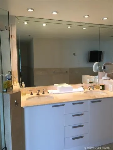 La Perla #3301 image #37