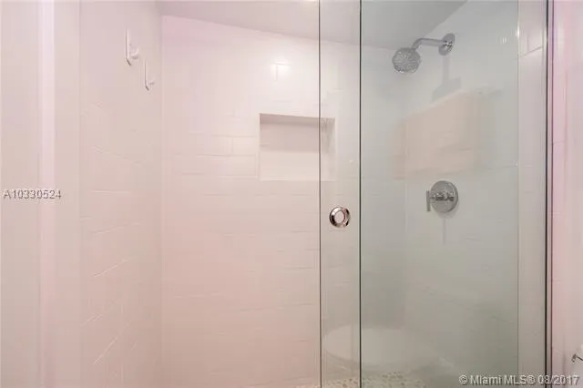 Roney Palace #934 image #11