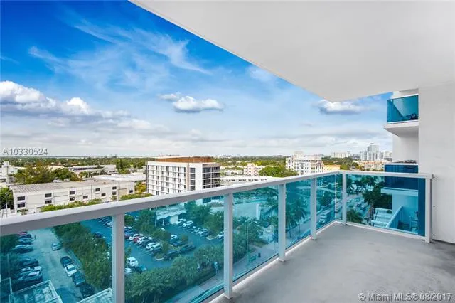 Roney Palace #934 image #12