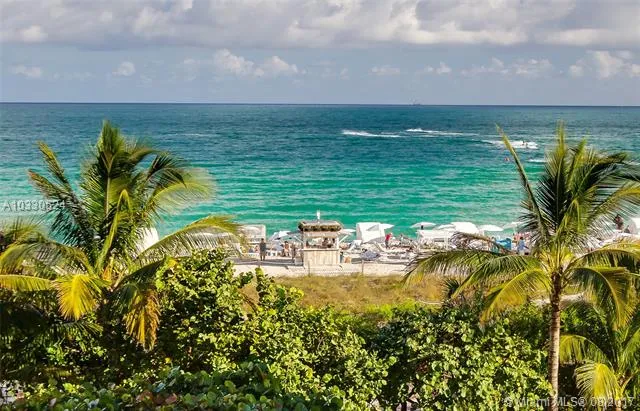 Roney Palace #934 image #29