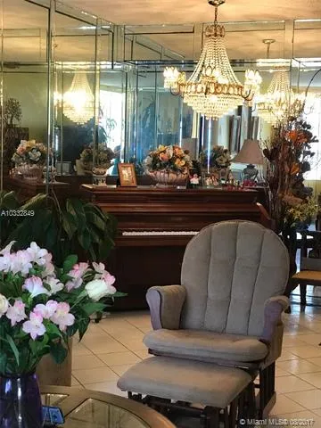 Caribbean Breeze #458 image #10