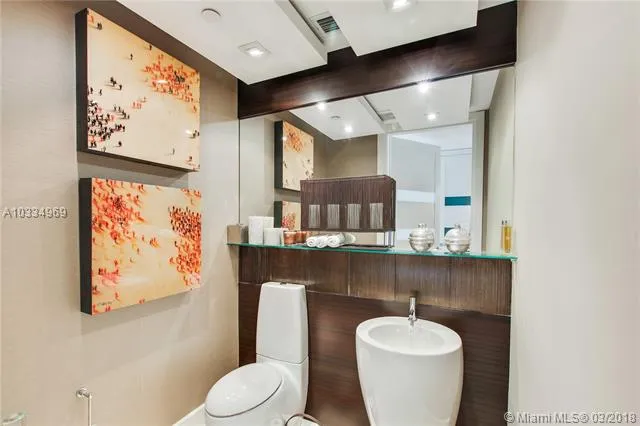 One Bal Harbour #807 image #11