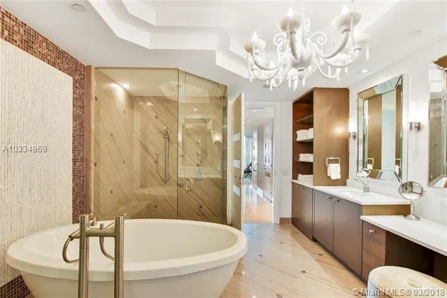 One Bal Harbour #807 image #17