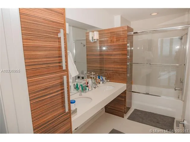 Paramount Bay #3701 image #15