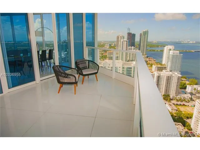 Paramount Bay #3701 image #18