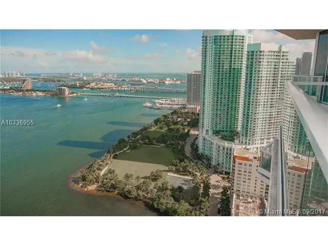 Paramount Bay #3701 image #19