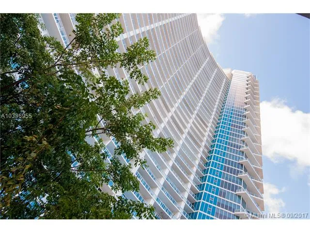 Paramount Bay #3701 image #29