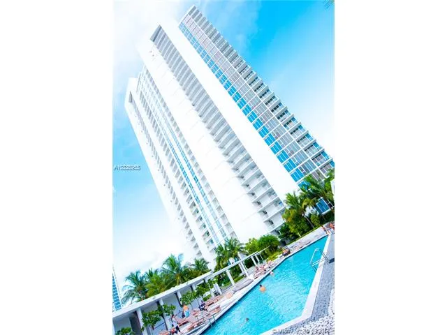 Paramount Bay #3701 image #32