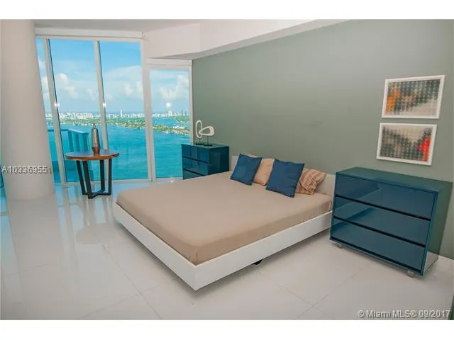 Paramount Bay #3701 image #7