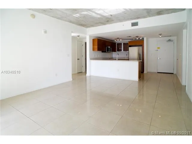 Midblock Condominium #920 image #15