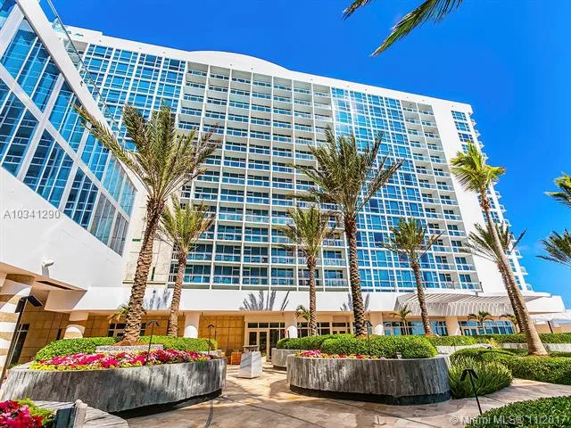 Carillon Condo North Tower #1707 image #21