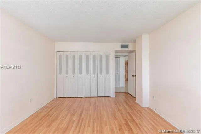 Bayshore Place #1604B image #11