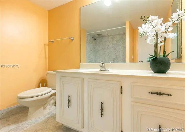 Bayshore Place #1604B image #12